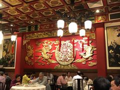 -梅龙镇酒家(南京西路总店)