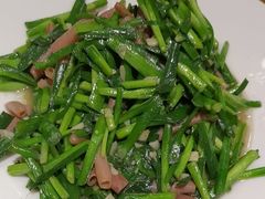 -赶海部落海鲜城(海阳路店)