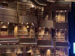 -交通银行前滩31演艺中心