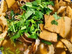 卤煮火烧-门框胡同百年卤煮(新街口店)