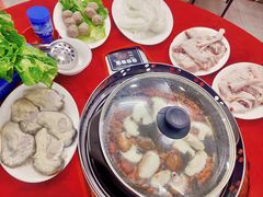 -花苑美食横琴生蚝火锅(拱北粤华路店)