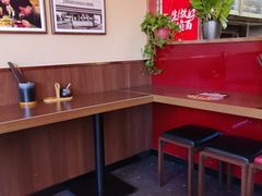 -顺溜·手工刀削面·黑金店(铜锣湾店)