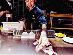 -V-ONE西雅图海鲜自助餐厅(仓山万达广场店)