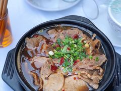 -余家庄肥肠鱼地方汤锅(银杏大道店)