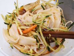 -关陇秦脉凉皮·油泼面(工农路圆融广场店)