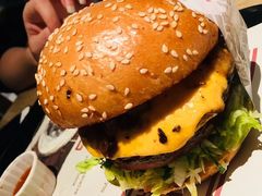 -The Habit Burger Grill 哈比特汉堡(复兴soho店)