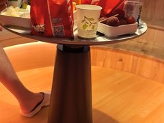 -涨巢·潮玩水疗局