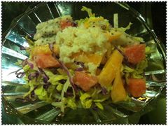 鲜果蟹肉沙拉-院落创意菜