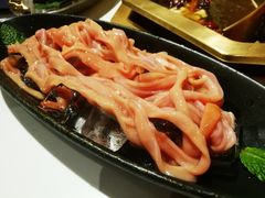 冰镇生抠鲜鹅肠-丙申臺火锅