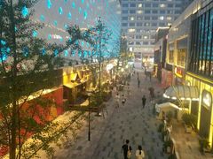 -杭州滨江宝龙城