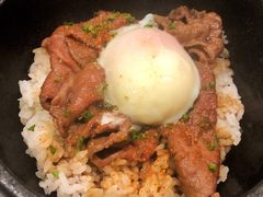 寿喜烧和牛饭-Calia
