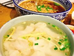 -新梅华·茶点餐厅(欧尚店)