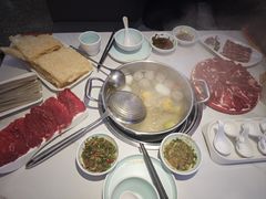 -古乐牛香•鲜牛肉牛杂火锅(系马桩总店)