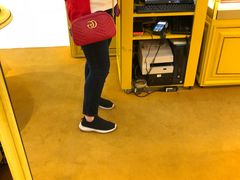 -王权免税店(廊曼机场店)