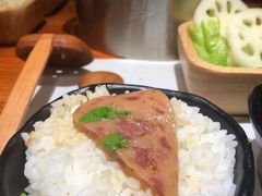 -独食火锅·半米屋台(直营总店)
