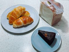 -Dough&Joe团憩(瑞虹天地月亮湾店)