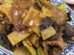-东兴寒舍老北京炸酱面(三里河路店)