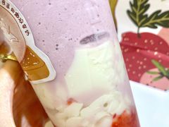 -沪上阿姨鲜果茶(世茂广场宽厚里店)