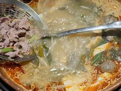 -洱火云南酸菜牛肉火锅(石景山当代商城店)