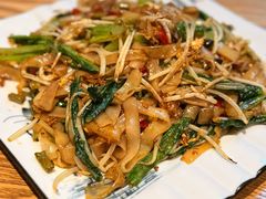 -牛八宝桂林米粉(八里庄店)