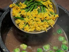 -蘑界·野生菌火锅(深业上城店)