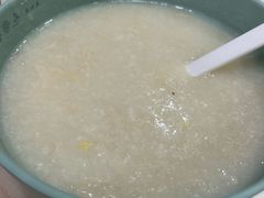 白粥-喜势点·糖沙翁手工茶点·本地人茶居(永庆坊店)