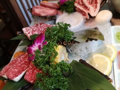 -明洞阿姨·韩式酱蟹烤肉·创意料理(三元桥店)