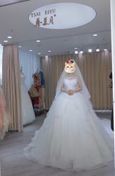 -台湾蔡美月婚纱租赁