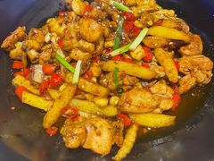 香辣大盘鸡-蘭奢雅集·江浙菜(青山江滩店)