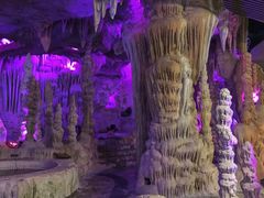 -泉城欧乐堡戏水湾艺术养生温泉