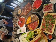 -热火朝天鲜切牛肉火锅(南强街巷店)