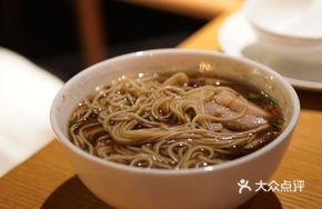 Emperor Qianlong's Ao Zao Noodles
