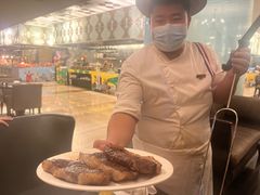 -圣丰索菲特·2 On 988 Café 自助餐厅