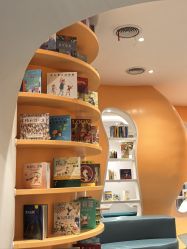 -奈尔宝·儿童乐园·亲子餐厅(苏州大悦城店)