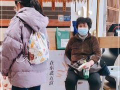-关东小磨东北菜(上海长风大悦城店)