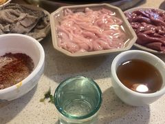 -九尺赵老四鲜鹅肠火锅