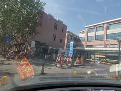 -上海市宝山区中西医结合医院西院区-地下停车场