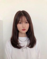 -丝语萱形象