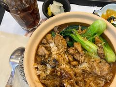 -煲仔皇腊味煲仔饭(经四万达店)