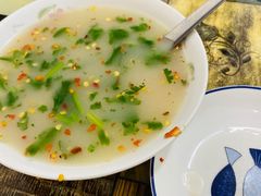 -泓源馅饼店