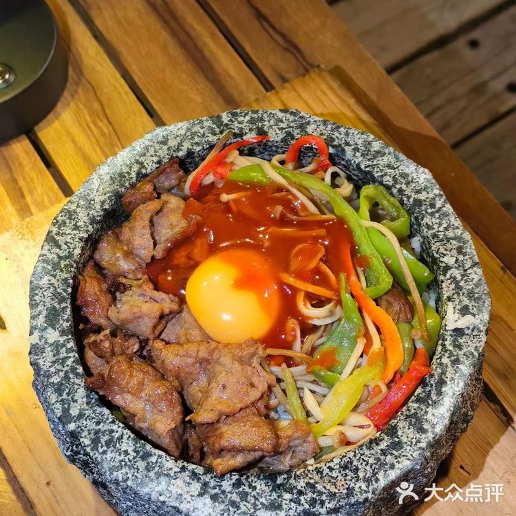 在南滨路绝美悬崖烤肉店