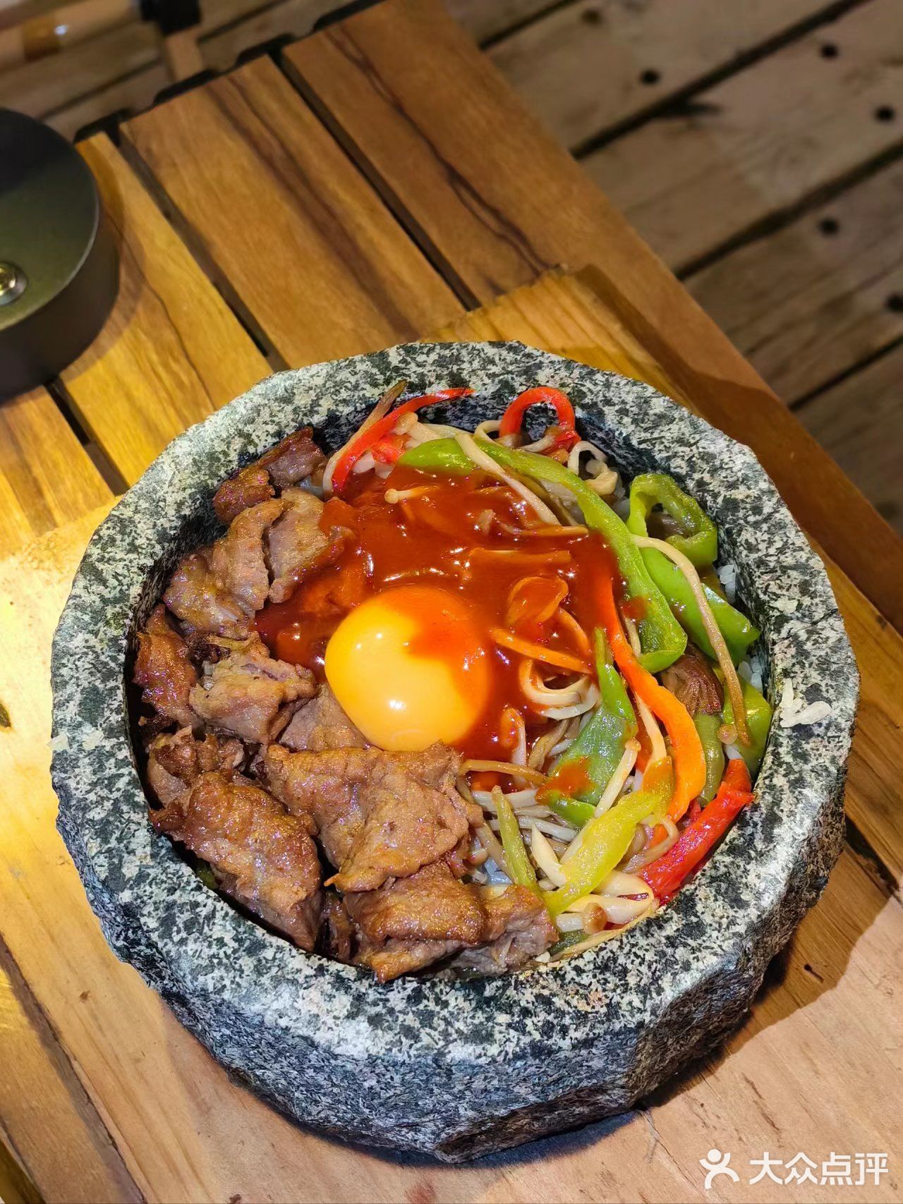 在南滨路绝美悬崖烤肉店