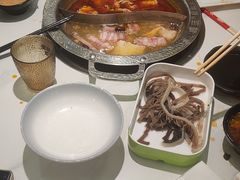 -嘎琉鲜切牛肉自助火锅