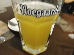 -Chom Cafe and Restaurant
