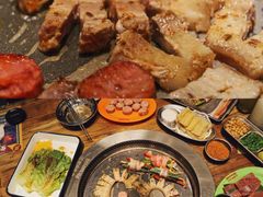 招牌厚切猪五花-三肥两瘦烤肉(鹿城店)