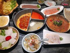 -热火朝天鲜切牛肉火锅(南强街巷店)