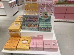 -泡泡玛特POPMART(国金街店)