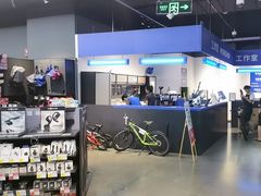 -迪卡侬(大英山店)