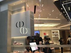 -Dior迪奥(上海世茂广场店)