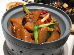 萝卜牛腩煲-鹿港小镇(悠唐店)